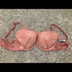 Victoria’s Secret Push-up Bra with Underwire